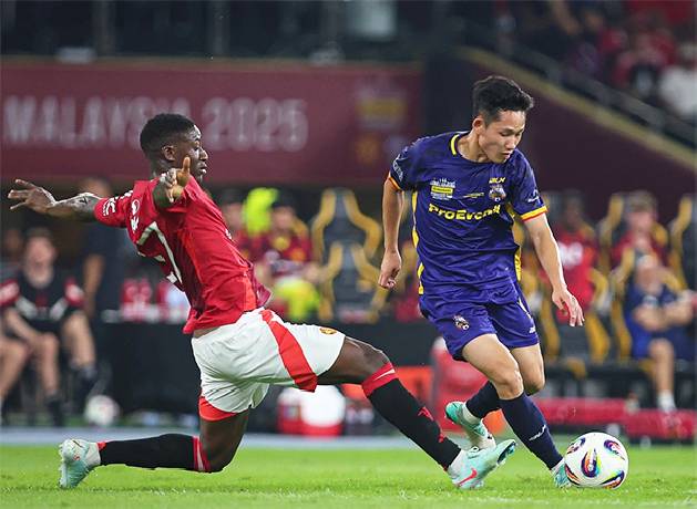 Bất lực to&agrave;n tập, MU chịu thua C&aacute;c ng&ocirc;i sao Đ&ocirc;ng Nam &Aacute;