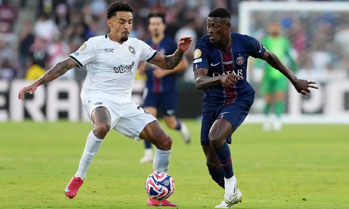 Si&ecirc;u m&aacute;y t&iacute;nh dự đo&aacute;n đội v&ocirc; địch FIFA Club World Cup