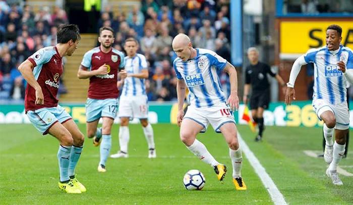 Soi k&egrave;o chẵn/ lẻ Huddersfield vs Burnley, 2h ng&agrave;y 30/7