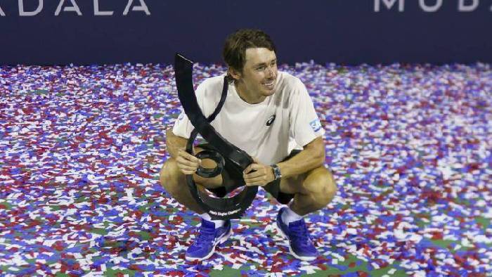 De Minaur cứu th&agrave;nh c&ocirc;ng 3 Championship point, v&ocirc; địch Washington Open