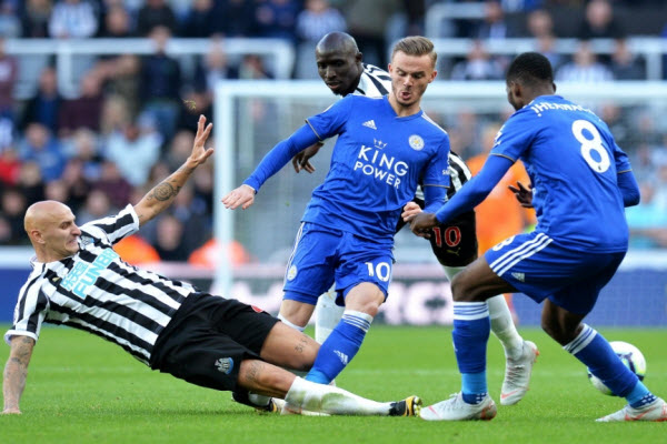 Tỷ lệ b&oacute;ng đ&aacute; c&uacute;p Li&ecirc;n đo&agrave;n Anh h&ocirc;m nay 28/8: Newcastle vs Leicester