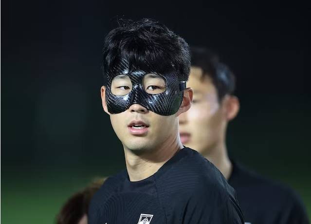 Đội h&igrave;nh ra s&acirc;n ch&iacute;nh thức H&agrave;n Quốc vs Ghana, 20h ng&agrave;y 28/11