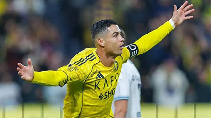 Ronaldo lập c&uacute; đ&uacute;p, tiến gần cột mốc 1000 b&agrave;n