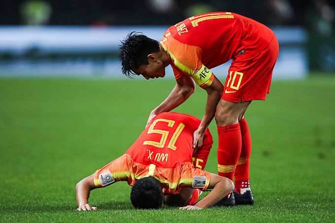 'B&oacute;ng đ&aacute; Trung Quốc giờ c&ograve;n kh&ocirc;ng bằng Việt Nam'