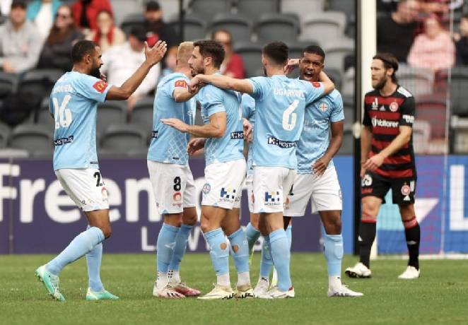 Nhận định, soi k&egrave;o Brisbane Roar vs Auckland FC, 13h00 ng&agrave;y 30/3: Củng cố ng&ocirc;i đầu