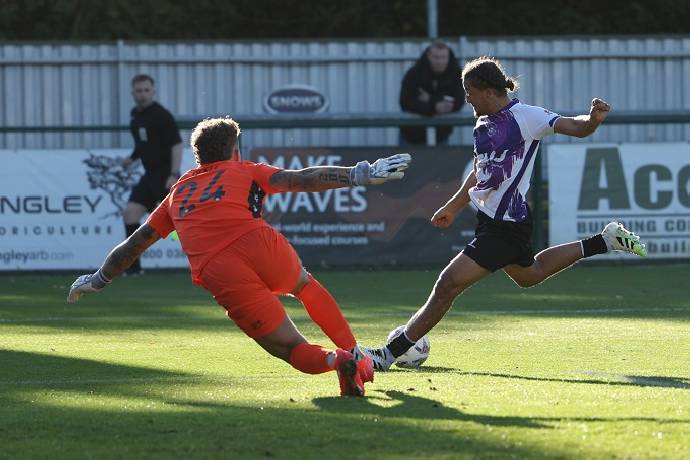 Nhận định, soi k&egrave;o Chelmsford vs AFC Totton, 0h45 ng&agrave;y 31/3: S&acirc;n nh&agrave; vẫn hơn