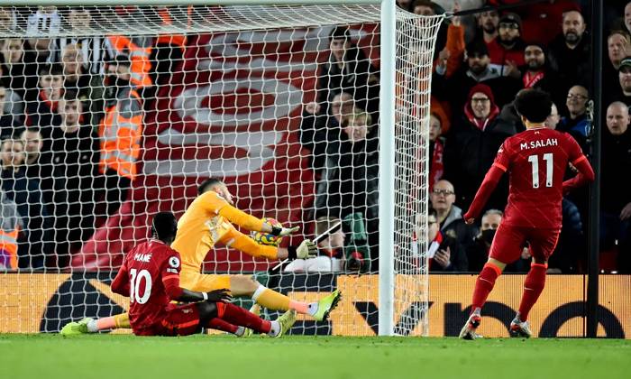 Dự đo&aacute;n, soi k&egrave;o thẻ v&agrave;ng Newcastle vs Liverpool, 18h30 ng&agrave;y 30/4