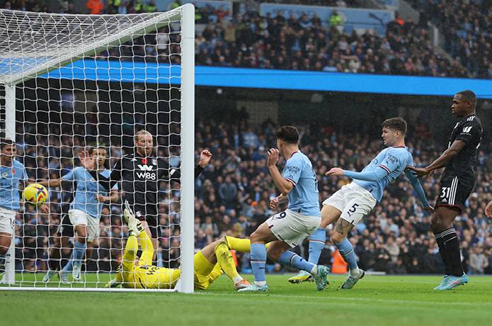 Soi k&egrave;o phạt g&oacute;c Fulham vs Manchester City, 20h ng&agrave;y 30/4