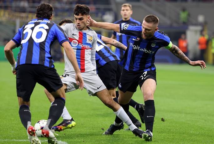 Soi k&egrave;o g&oacute;c Barcelona vs Inter Milan, 2h00 ng&agrave;y 1/5