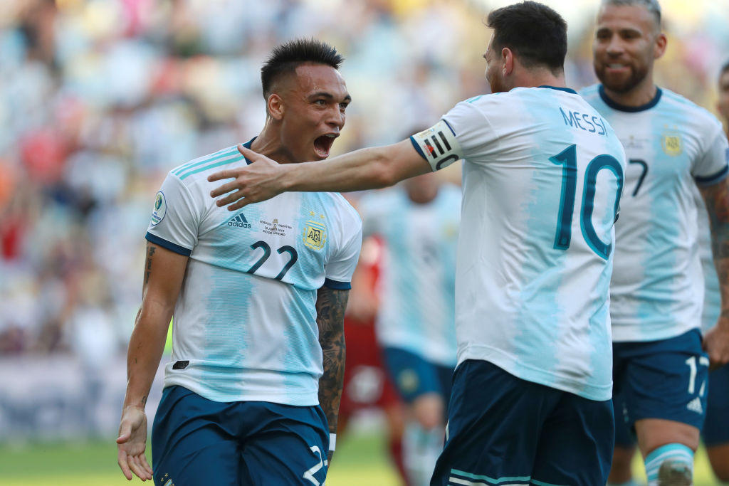 Venezuela 0-2 Argentina: Tango đọ Samba ở b&aacute;n kết