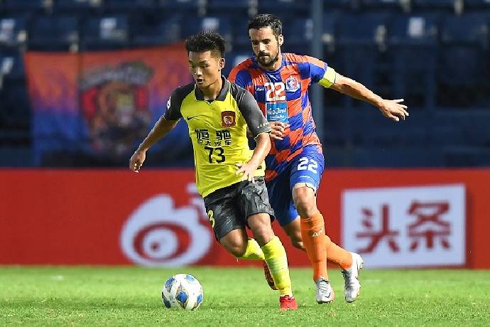Soi k&egrave;o phạt g&oacute;c Guangzhou FC vs Kitchee, 21h00 ng&agrave;y 30/6
