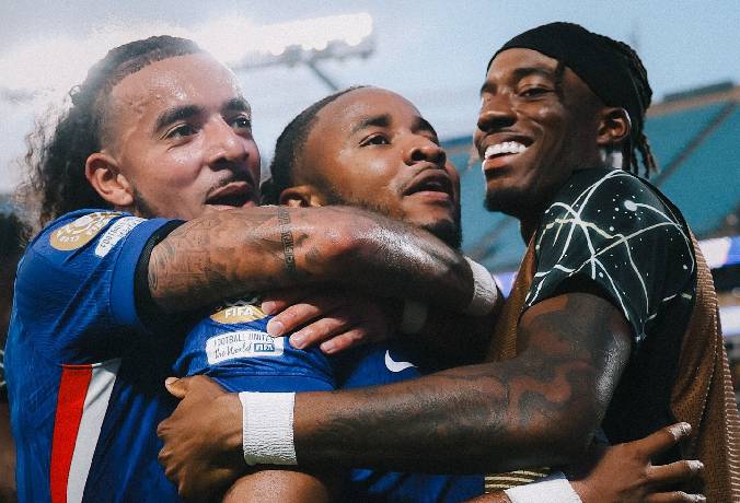 Kịch bản đi&ecirc;n rồ khiến trận đấu Chelsea hạ gục Benfica k&eacute;o d&agrave;i 5 tiếng