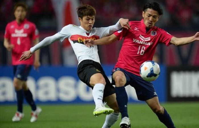 Soi k&egrave;o phạt g&oacute;c Consadole Sapporo vs Nagoya Grampus, 12h ng&agrave;y 30/7
