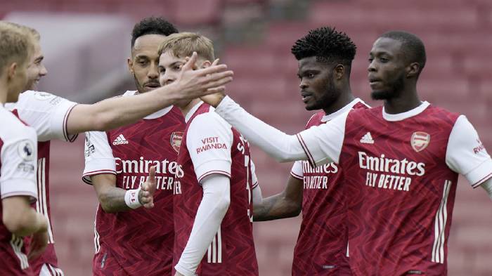 Bom tấn 72 củ của Arsenal bị đồng đội vạch trần 'ng&aacute;y như xe m&aacute;y'