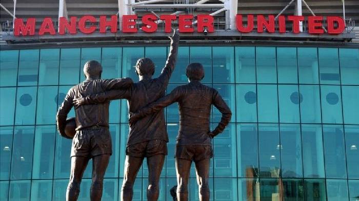 Lộ dấu hiệu uy t&iacute;n 100%, 'Haaland 2.0' sắp cập bến Old Trafford