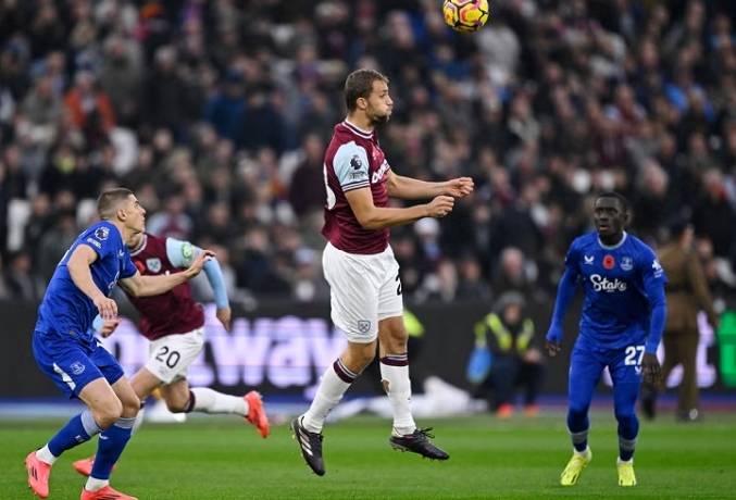 Nhận định, soi k&egrave;o West Ham vs Everton, 5h30 ng&agrave;y 31/7: Sức nặng của B&uacute;a tạ