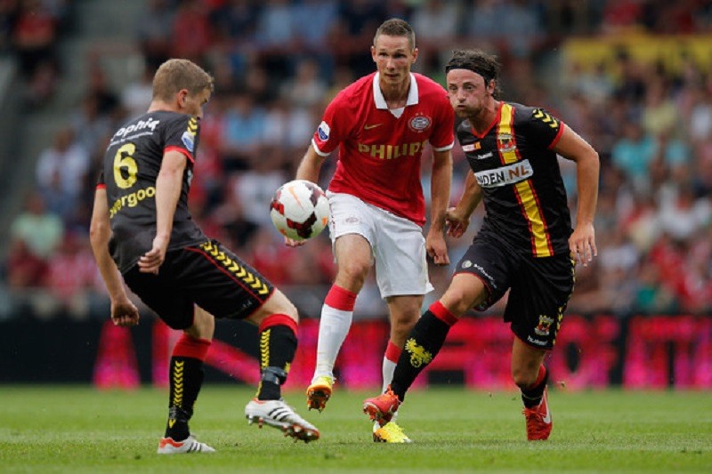 Nhận định b&oacute;ng đ&aacute; Eindhoven FC vs Go Ahead, 01h00 ng&agrave;y 31/8: Kh&aacute;ch trắng tay!