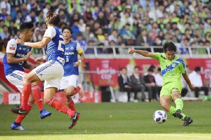 Soi k&egrave;o phạt g&oacute;c Shonan Bellmare vs Yokohama F Marinos, 17h00 ng&agrave;y 1/10