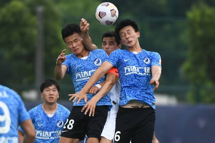 Soi k&egrave;o phạt g&oacute;c Dalian Pro vs Shanghai Shenhua, 18h30 ng&agrave;y 29/9