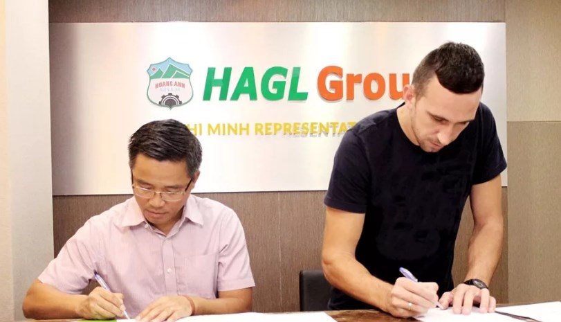 Chuyển nhượng V-League 2019: HAGL ch&iacute;nh thức c&oacute; t&acirc;n binh người Serbia