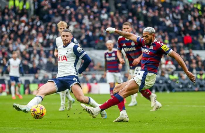 Soi k&egrave;o g&oacute;c Newcastle vs Tottenham, 03h00 ng&agrave;y 30/10
