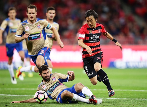 Nhận định b&oacute;ng đ&aacute; Newcastle Jets vs Wanderers, 15h30 ng&agrave;y 30/11: Chủ vui hơn kh&aacute;ch