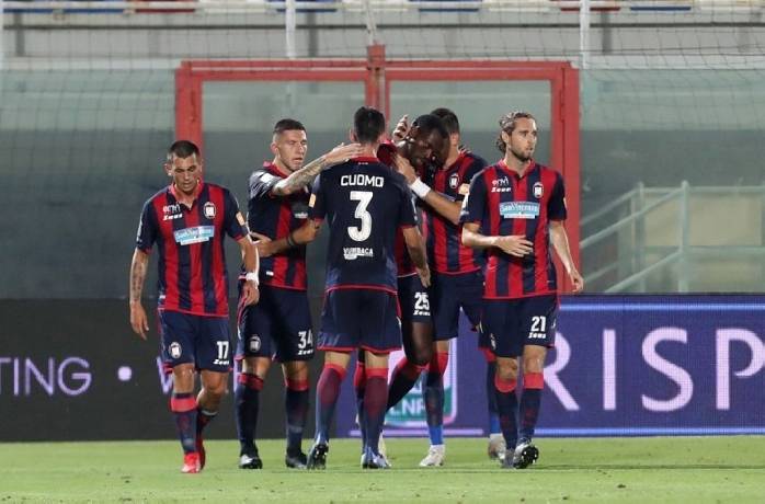 Nhận định, soi k&egrave;o Ternana vs Crotone, 2h30 ng&agrave;y 30/11