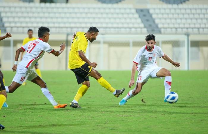 Soi k&egrave;o t&agrave;i xỉu Al Bashaer vs Sur, 19h40 ng&agrave;y 30/11