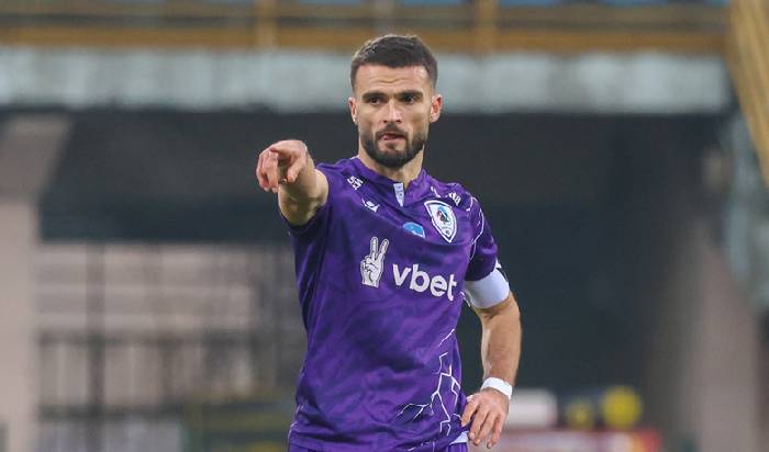 Nhận định, soi k&egrave;o Cherkasy vs Veres Rivne, 18h00 ng&agrave;y 30/11: Tin v&agrave;o cửa tr&ecirc;n