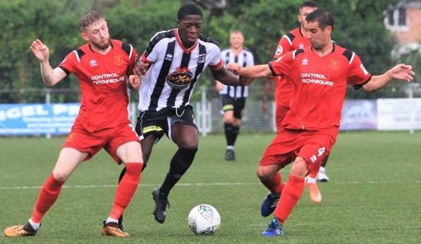 Nhận định Penybont vs Carmarthen, 21h30 ng&agrave;y 1/1