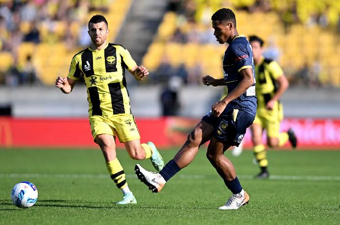 Ph&acirc;n t&iacute;ch k&egrave;o hiệp 1 Central Coast Mariners vs Melbourne Victory, 15h ng&agrave;y 31/12