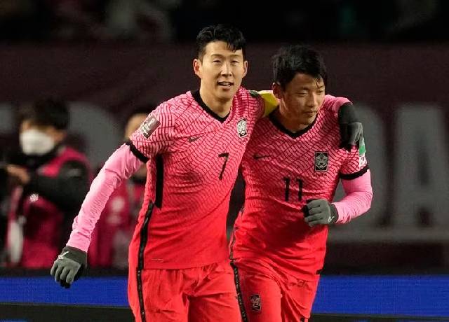 Khi n&agrave;o Son Heung-min v&agrave; Hwang Hee-chan rời Ngoại hạng Anh để dự Asian Cup 2023?