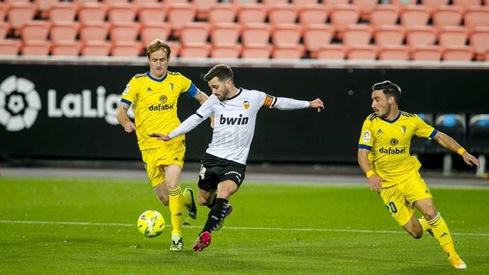 Soi k&egrave;o chẵn/ lẻ Valencia vs Cadiz, 3h ng&agrave;y 3/2