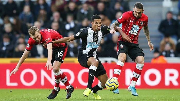 Soi k&egrave;o phạt g&oacute;c Newcastle vs Southampton, 3h ng&agrave;y 1/2
