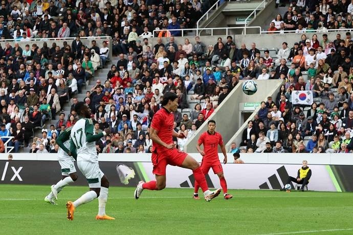 Soi k&egrave;o phạt g&oacute;c Saudi Arabia vs H&agrave;n Quốc, 23h00 ng&agrave;y 30/1