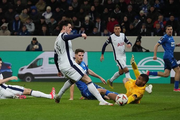 Si&ecirc;u m&aacute;y t&iacute;nh dự đo&aacute;n Tottenham vs Elfsborg, 3h00 ng&agrave;y 31/1