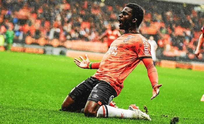 Nhận định, soi k&egrave;o Lorient vs Nantes, 01h00 ng&agrave;y 1/2: &ldquo;Ph&aacute;o đ&agrave;i&rdquo; Moustoir!