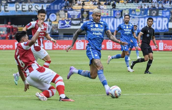 Nhận định, soi k&egrave;o Persis Solo vs Persib Bandung, 15h30 ng&agrave;y 31/1: Kho điểm