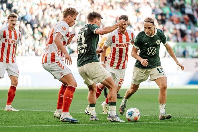Si&ecirc;u m&aacute;y t&iacute;nh dự đo&aacute;n Koln vs Wolfsburg, 2h30 ng&agrave;y 31/1