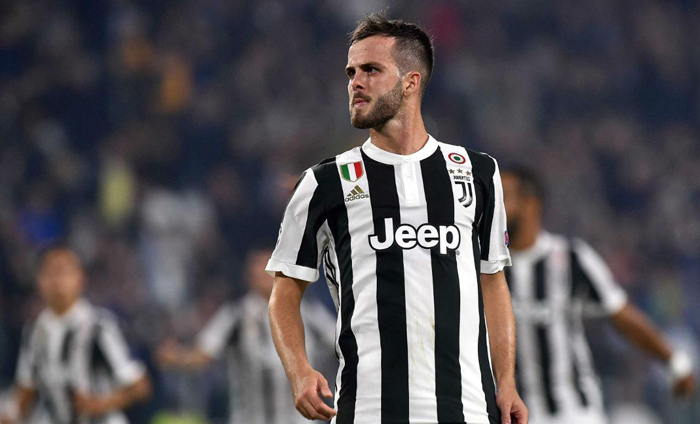 Real Madrid tiến s&aacute;t &lsquo;truyền nh&acirc;n&rsquo; của Luka Modric