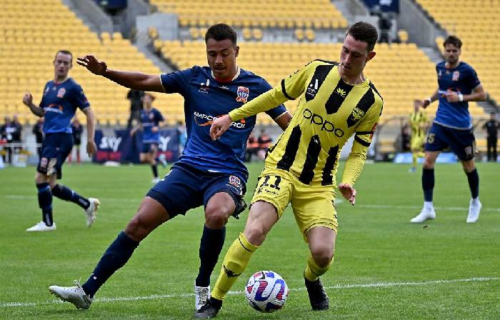 Ph&acirc;n t&iacute;ch k&egrave;o hiệp 1 Wellington Phoenix vs Melbourne Victory, 9h ng&agrave;y 1/4