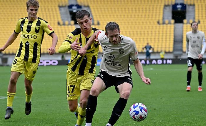 Soi k&egrave;o phạt g&oacute;c Wellington Phoenix vs Melbourne Victory, 9h ng&agrave;y 1/4