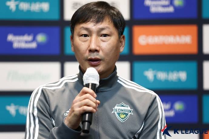 Xuất hiện HLV H&agrave;n Quốc muốn dẫn dắt đội tuyển Việt Nam