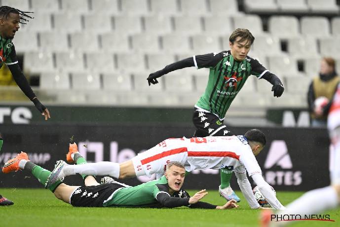 Nhận định, soi k&egrave;o Kortrijk vs Cercle Brugge, 21h00 ng&agrave;y 30/3: R&uacute;t ngắn khoảng c&aacute;ch