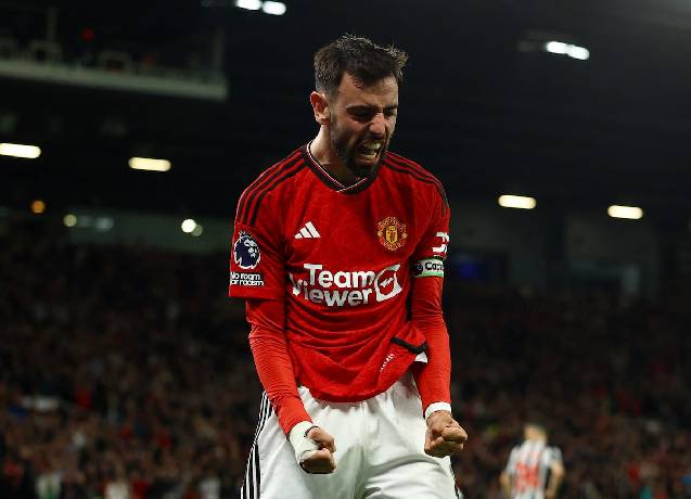 Real Madrid hỏi mua Bruno Fernandes với gi&aacute; kỷ lục