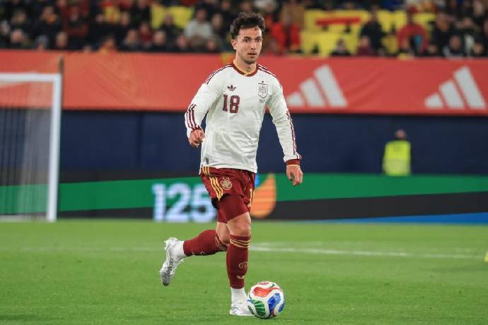 11 cầu thủ Arsenal buộc phải r&uacute;t khỏi đội tuyển quốc gia