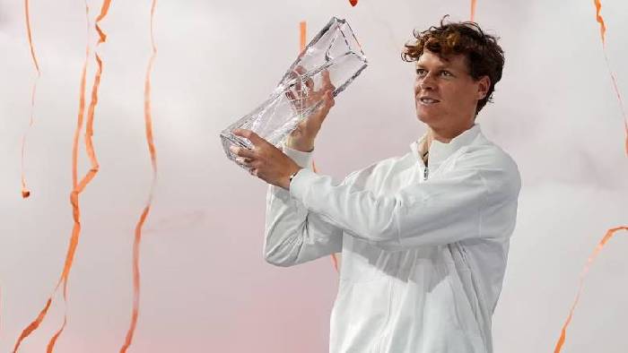 Sinner nhận bao nhi&ecirc;u tiền thưởng với chức v&ocirc; địch Miami Open 2026?