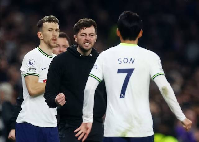 Đội h&igrave;nh ra s&acirc;n ch&iacute;nh thức Liverpool vs Tottenham, 22h30 ng&agrave;y 30/4