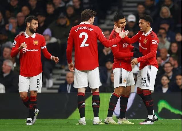 Đội h&igrave;nh ra s&acirc;n ch&iacute;nh thức MU vs Aston Villa, 20h ng&agrave;y 30/4