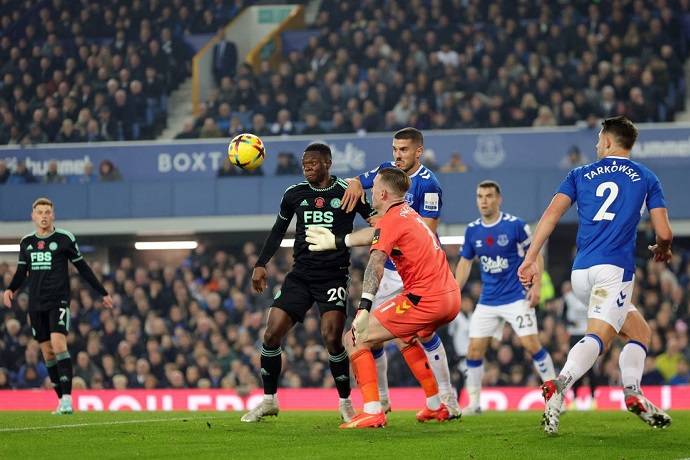 Soi k&egrave;o phạt g&oacute;c Leicester City vs Everton, 02h00 ng&agrave;y 2/5